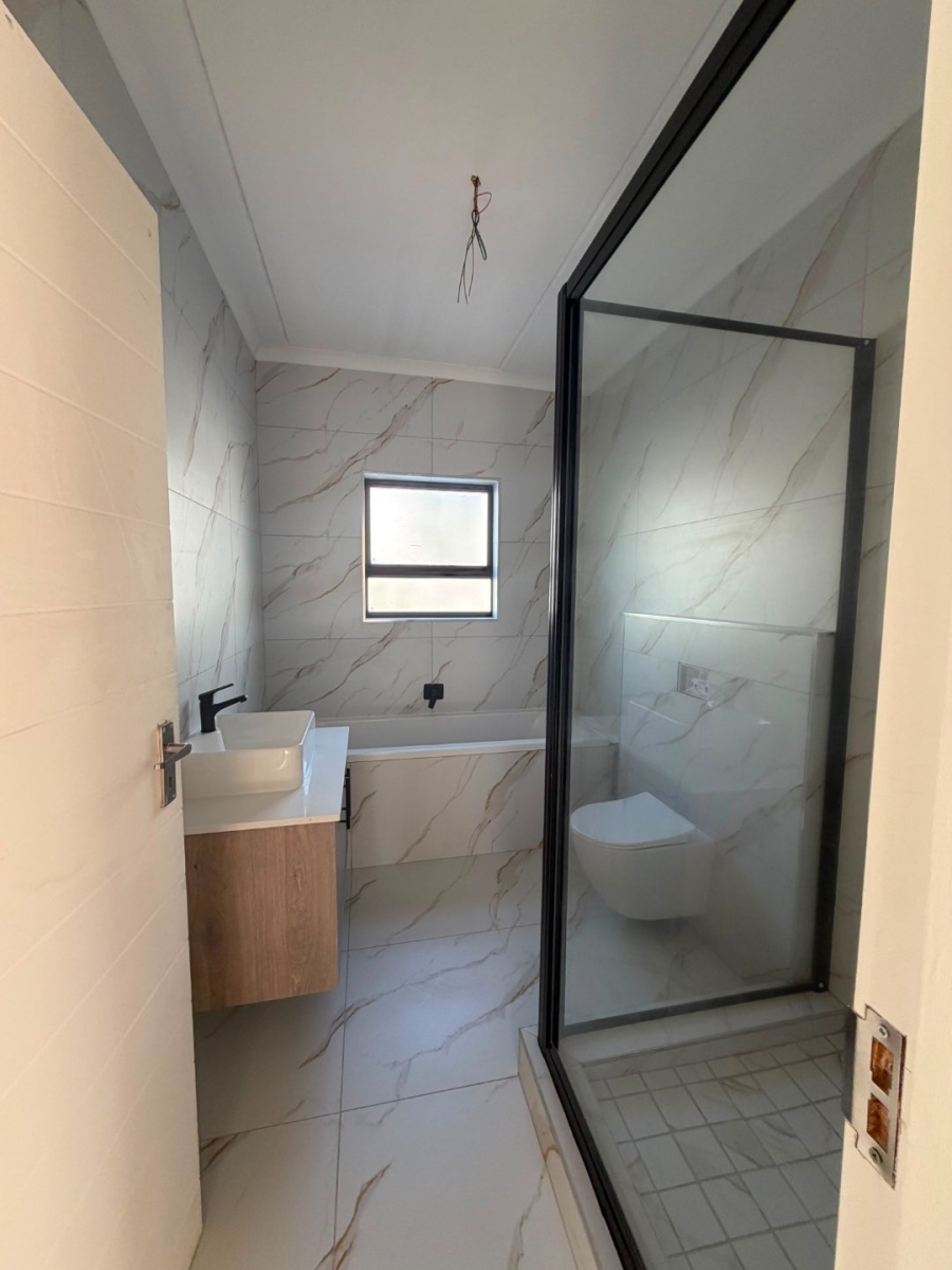 3 Bedroom Property for Sale in Sandown Western Cape